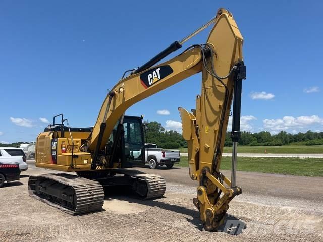 CAT 323F L حفارات زحافة