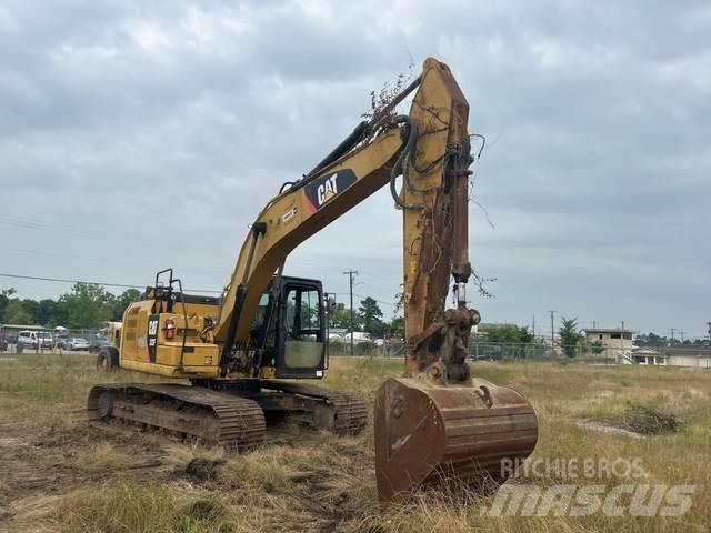 CAT 323FL حفارات زحافة