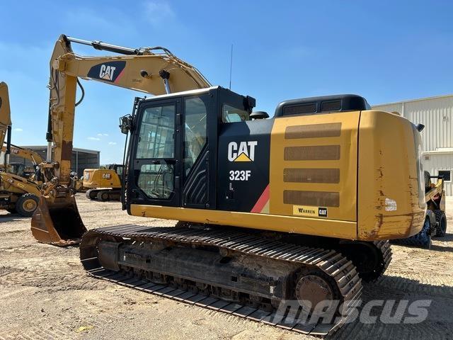 CAT 323FL حفارات زحافة