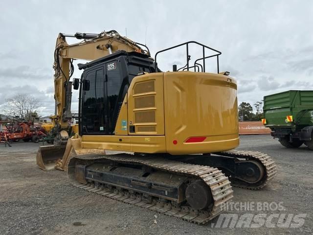CAT 325 حفارات زحافة