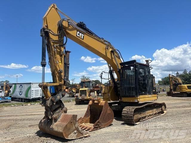 CAT 325FL CR حفارات زحافة