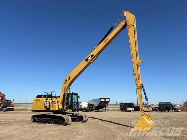 CAT 326FL حفارات زحافة