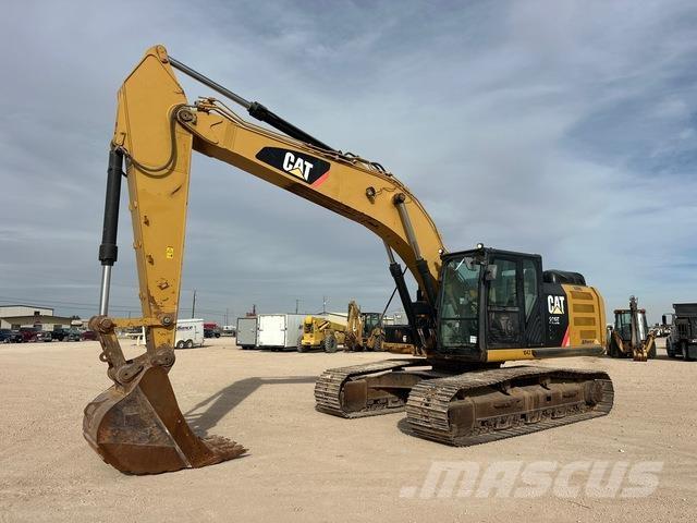 CAT 329E L حفارات زحافة