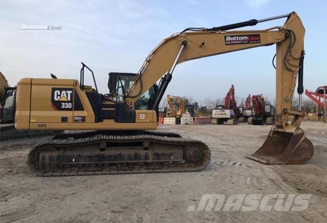 CAT 330 حفارات زحافة