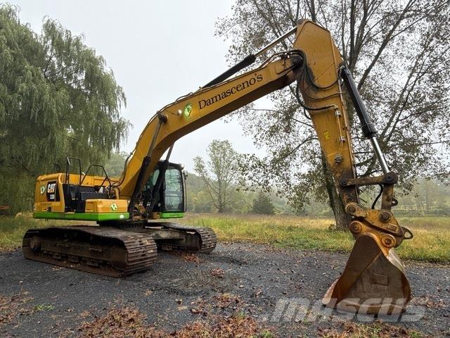 CAT 330 حفارات زحافة