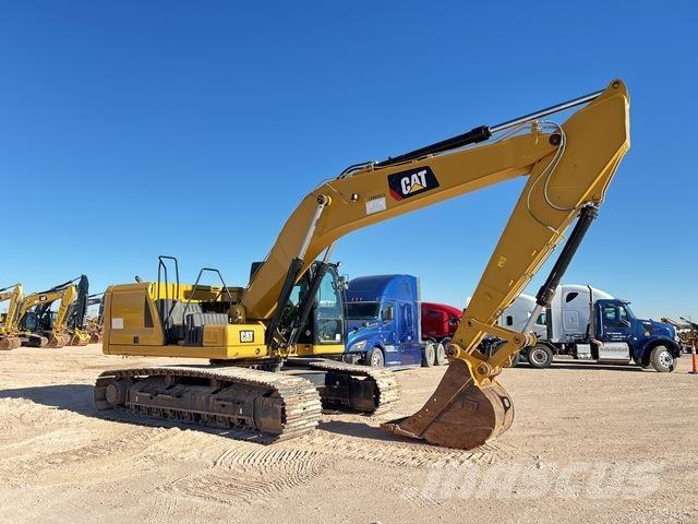 CAT 330 حفارات زحافة