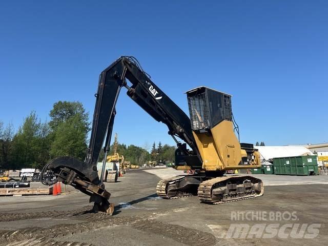 CAT 330 D لوادر بذراع مفصلي