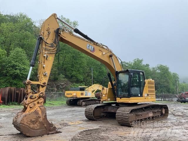 CAT 335 حفارات زحافة