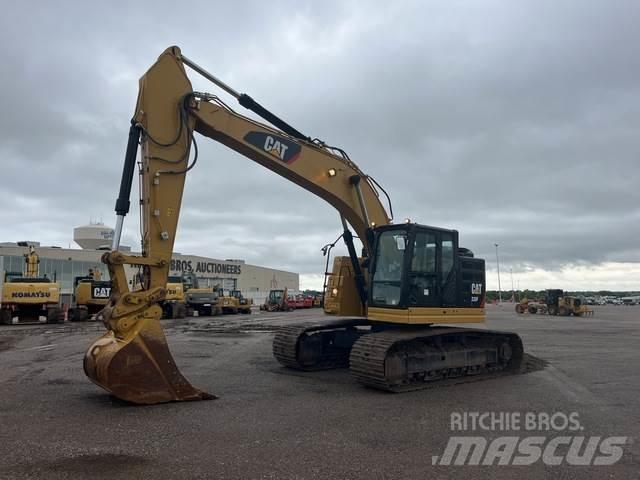 CAT 335F LCR حفارات زحافة