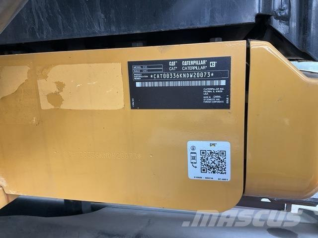 CAT 336 حفارات زحافة