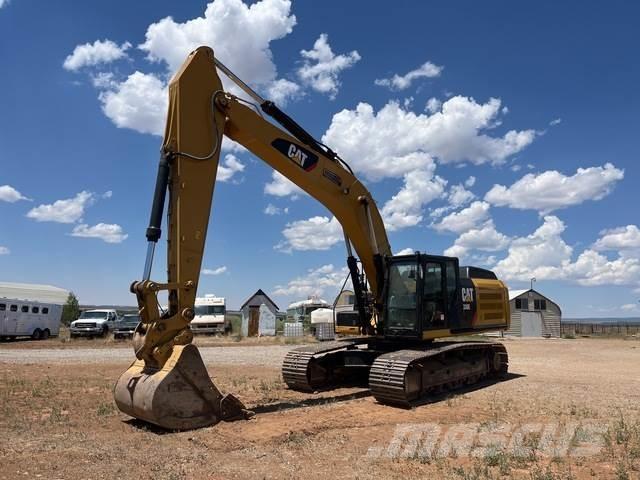 CAT 336EL حفارات زحافة