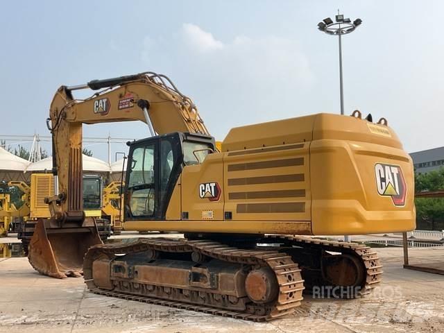 CAT 349 حفارات زحافة