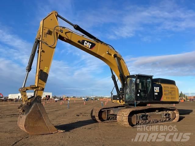 CAT 349E L حفارات زحافة
