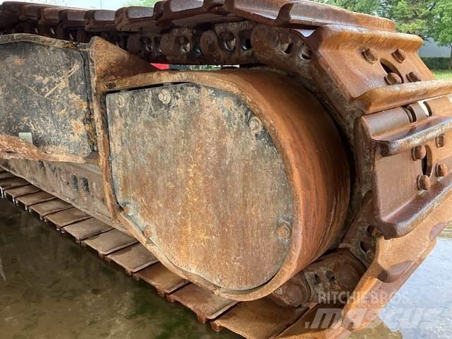 CAT 350 حفارات زحافة