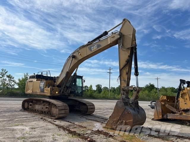 CAT 352F L حفارات زحافة