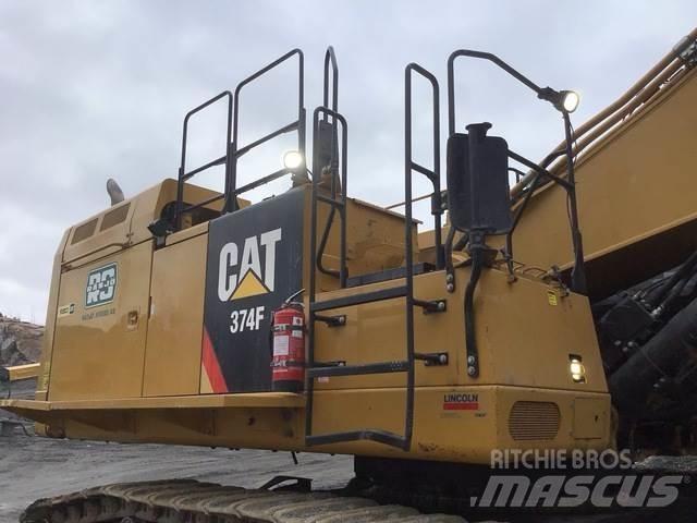 CAT 374F حفارات زحافة