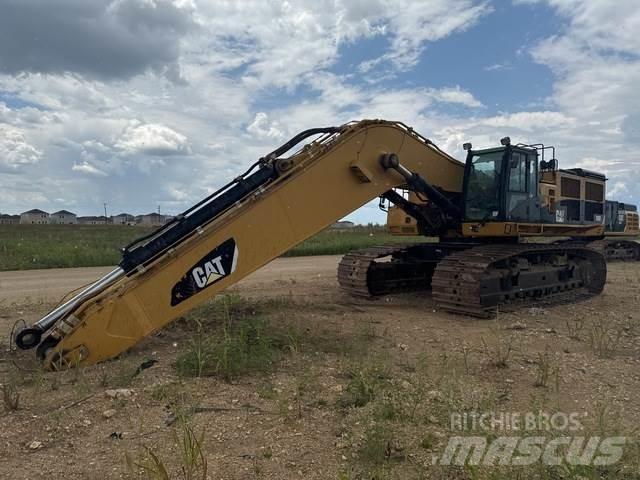 CAT 390D L حفارات زحافة