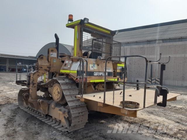 CAT 561H رافعات مد أنابيب