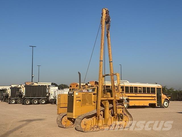 CAT 561N رافعات مد أنابيب