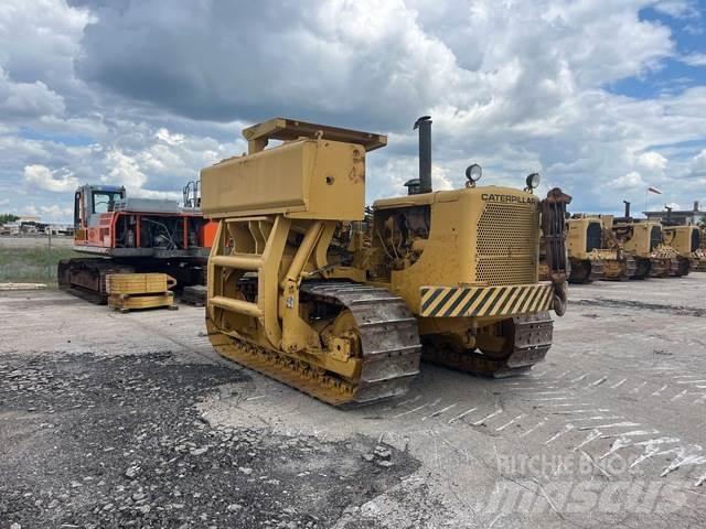 CAT 572G رافعات مد أنابيب