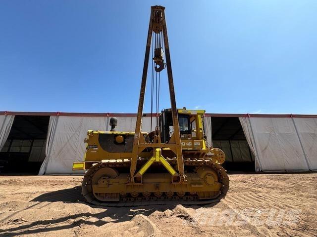 CAT 583H رافعات مد أنابيب