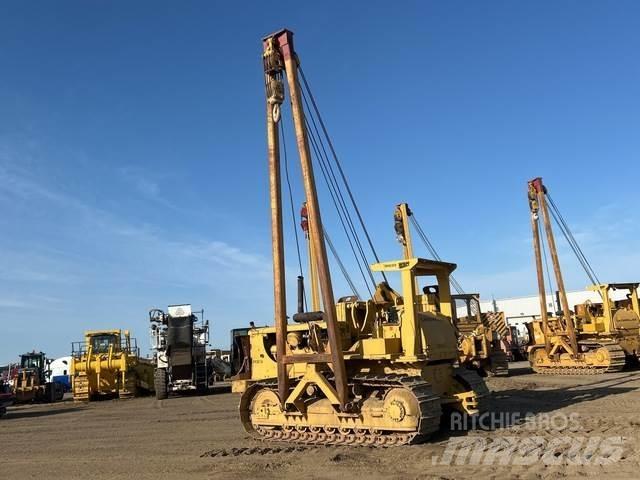 CAT 583K رافعات مد أنابيب