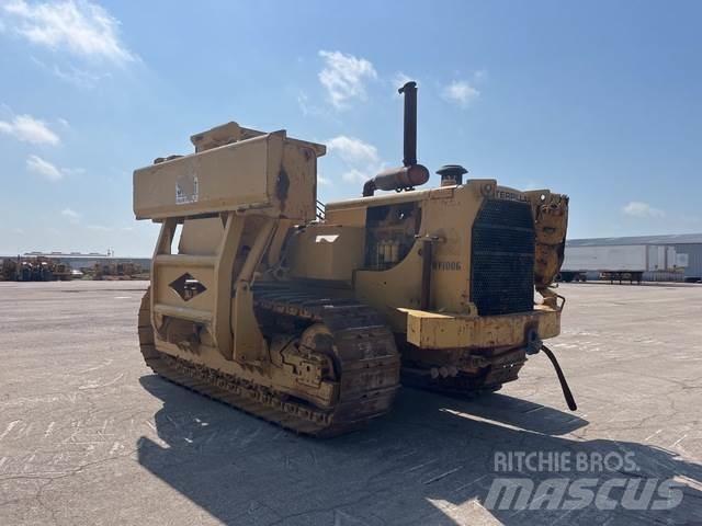 CAT 583K رافعات مد أنابيب