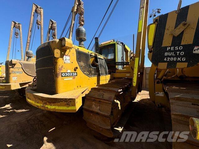 CAT 583K رافعات مد أنابيب