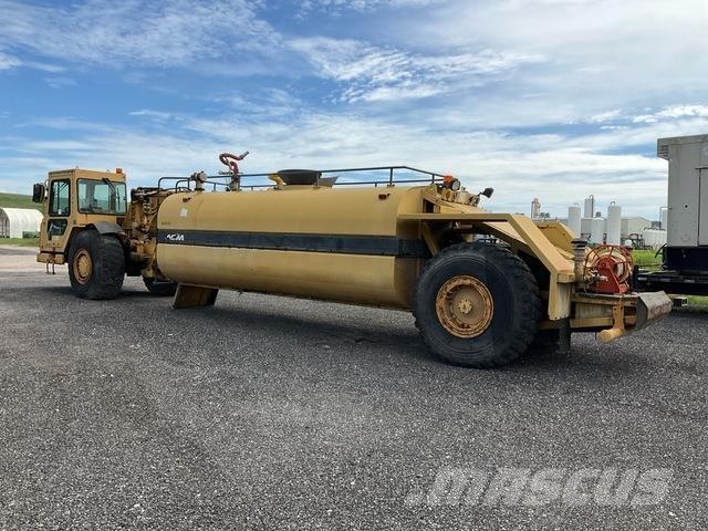 CAT 613C صهاريج مياه