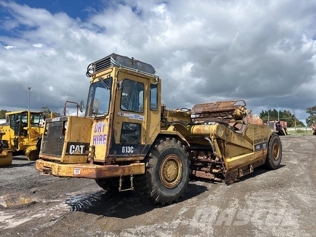 CAT 613C كاشطات