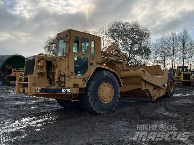 CAT 621B كاشطات