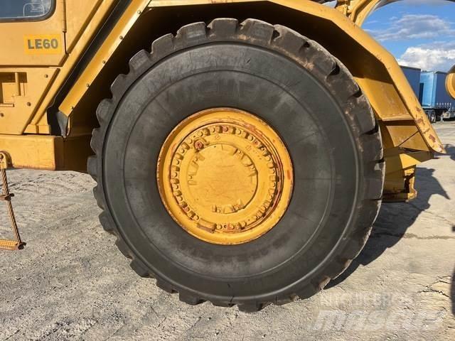 CAT 621G كاشطات