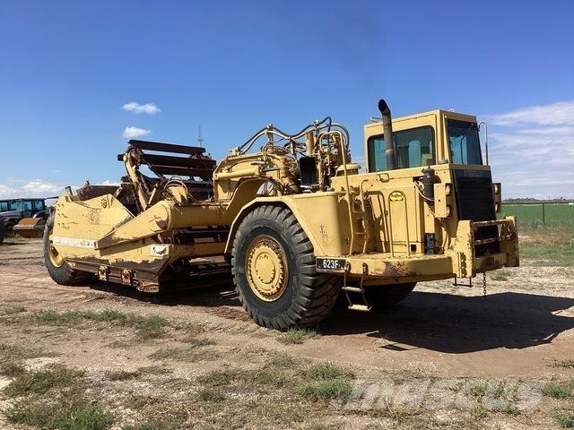 CAT 623F كاشطات