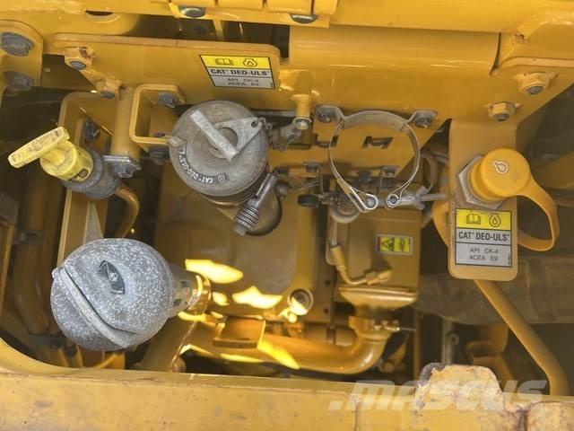 CAT 623k كاشطات