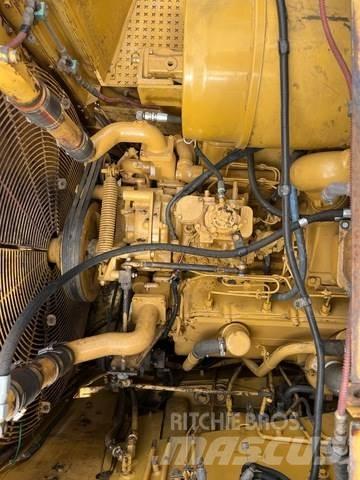 CAT 633E كاشطات