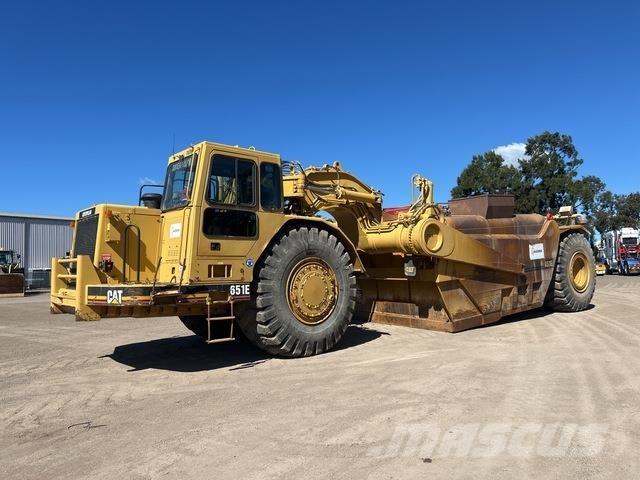 CAT 651E صهاريج مياه