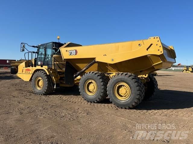 CAT 730 ساحبات مفصلية