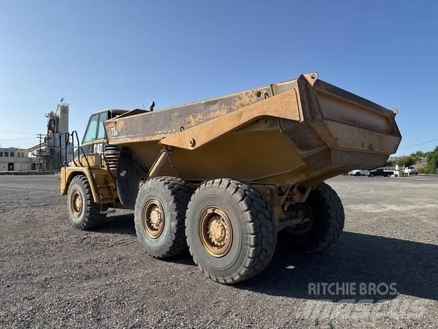 CAT 730 ساحبات مفصلية