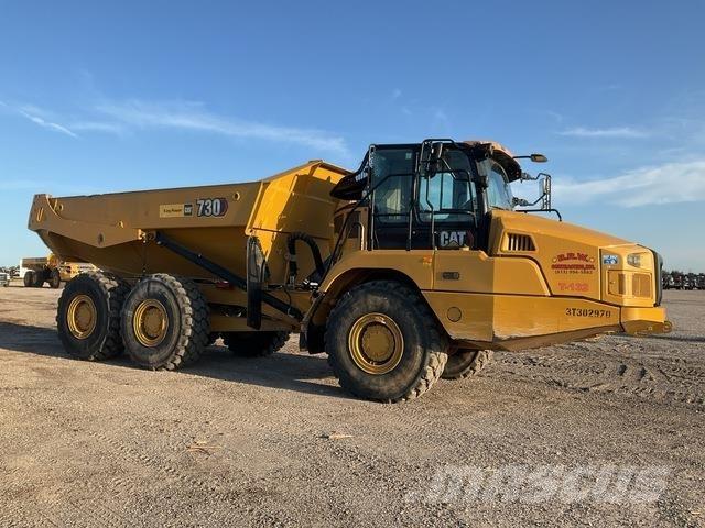 CAT 730 ساحبات مفصلية