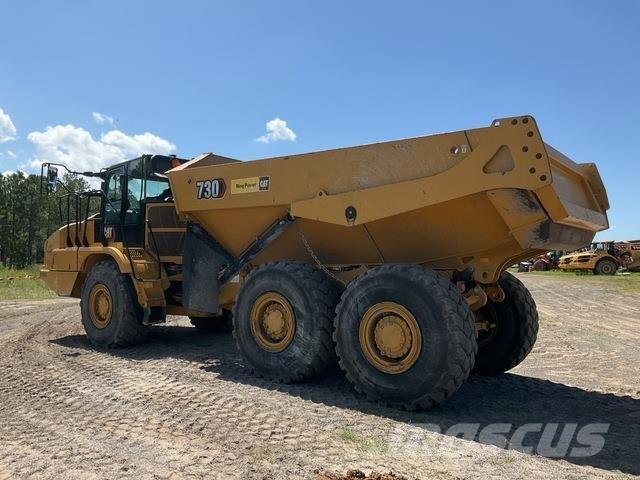 CAT 730 ساحبات مفصلية