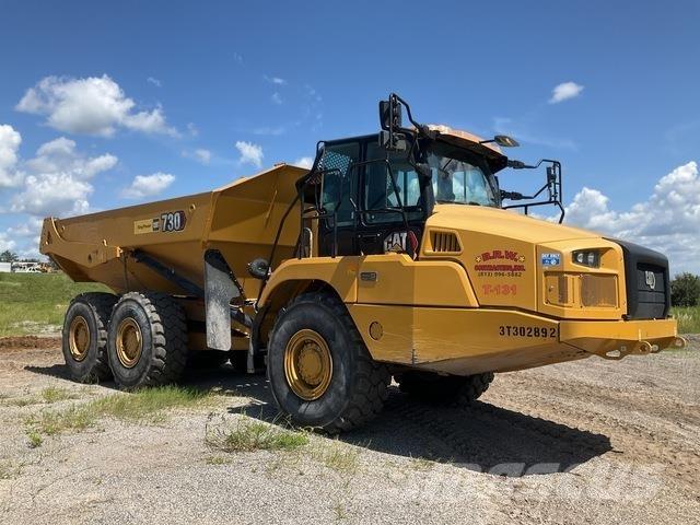 CAT 730 ساحبات مفصلية