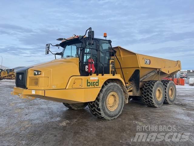 CAT 730-04 ساحبات مفصلية