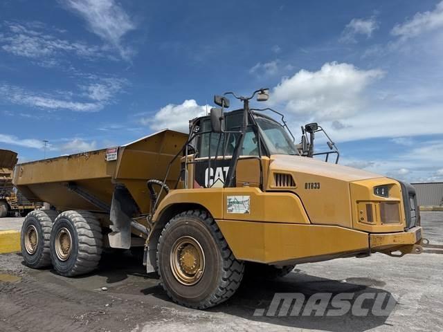 CAT 730C ساحبات مفصلية