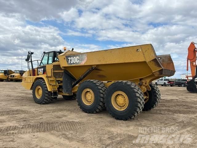 CAT 730C2 ساحبات مفصلية