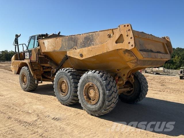 CAT 730C2 ساحبات مفصلية