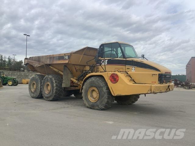 CAT 740 ساحبات مفصلية