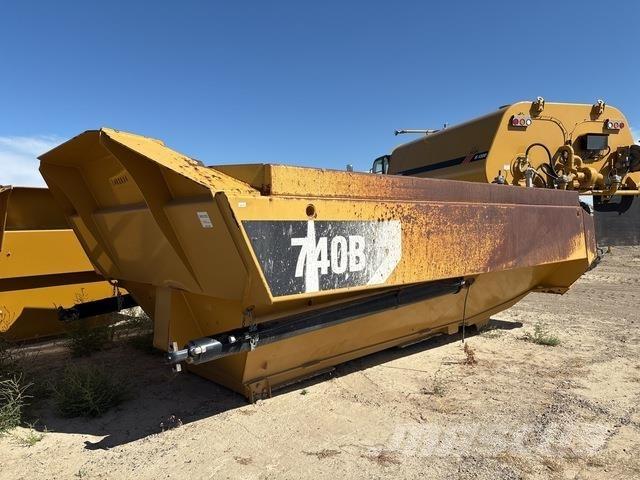CAT 740B مكونات أخرى
