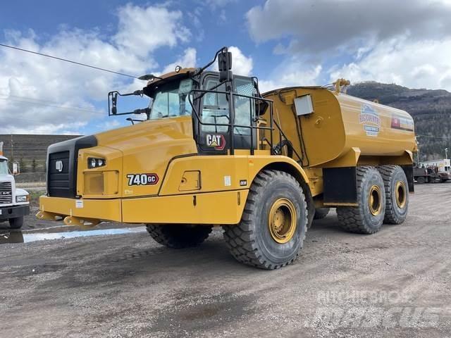 CAT 740GC صهاريج مياه