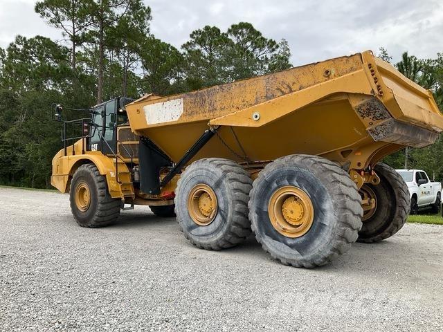 CAT 745 ساحبات مفصلية