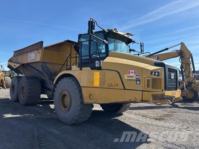 CAT 745 ساحبات مفصلية